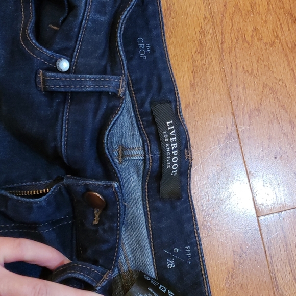 Liverpool Los Angeles.  The crop style - Picture 2 of 3